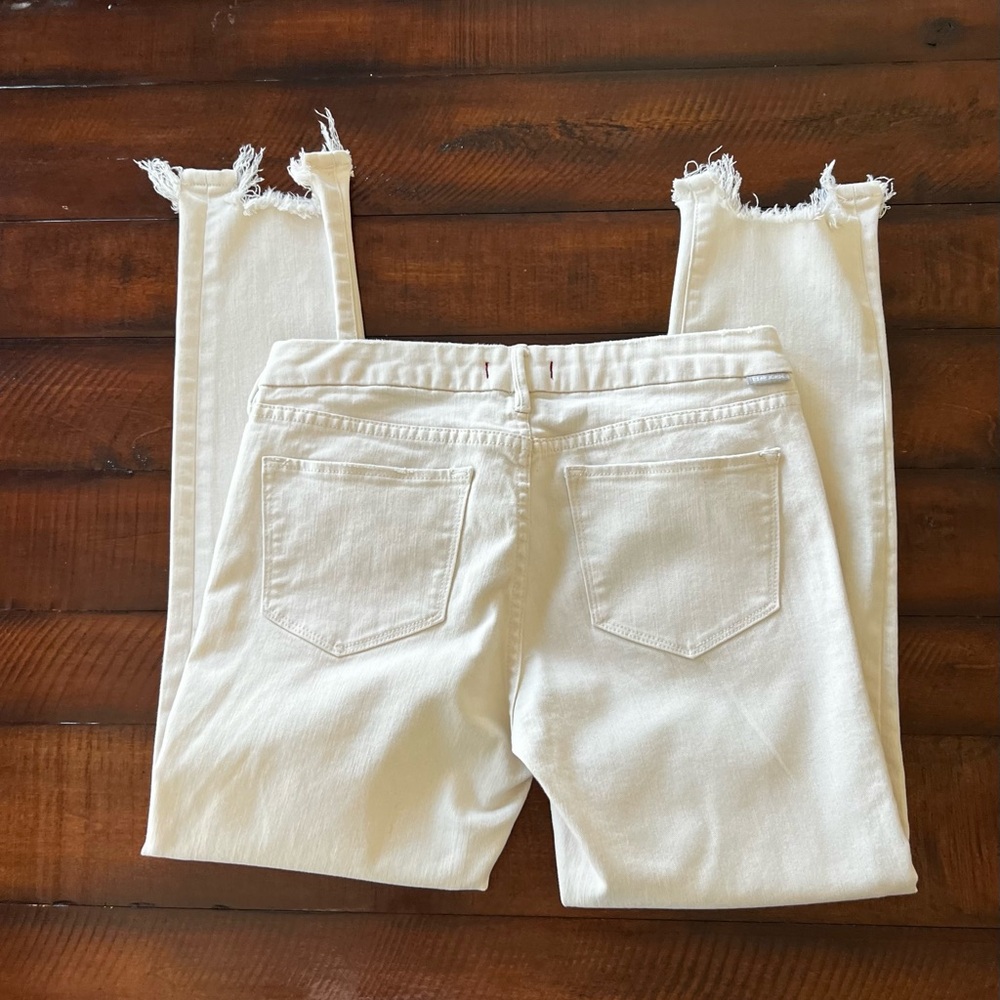 Jeans - Picture 2 of 4